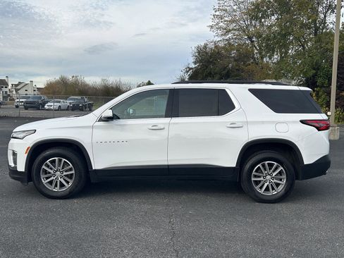 Used 2023 Chevrolet Traverse LT image 4