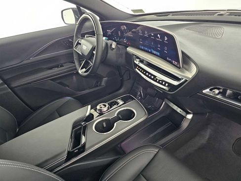 New 2026 Cadillac Lyriq Sport image 11