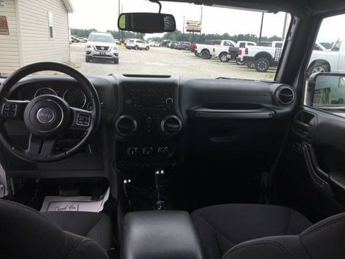 Used 2016 Jeep Wrangler Unlimited Sport w/ Quick Order Package 24S AWD/4WD image 13