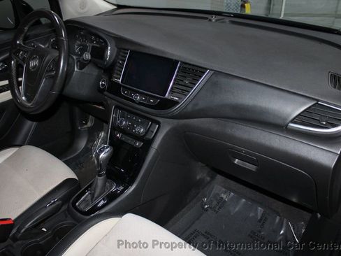 Used 2019 Buick Encore Preferred image 27