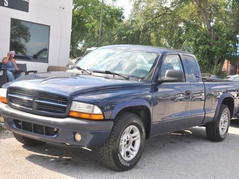 Used 2003 Dodge Dakota Sport image 4