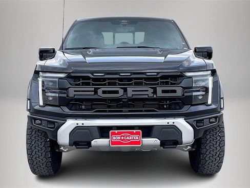 Used 2025 Ford F150 Raptor image 3