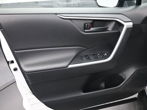 Used 2024 Toyota RAV4 LE image 24