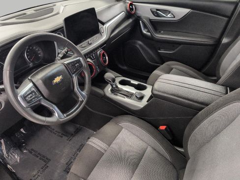 Used 2023 Chevrolet Blazer LT AWD/4WD image 9