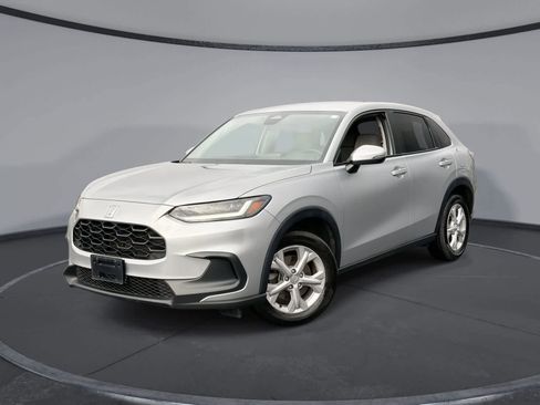 Used 2023 Honda HR-V LX image 1