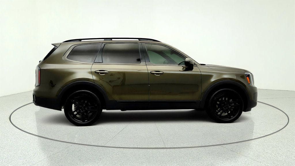 Used 2025 Kia Telluride SX X-Line AWD/4WD image 4