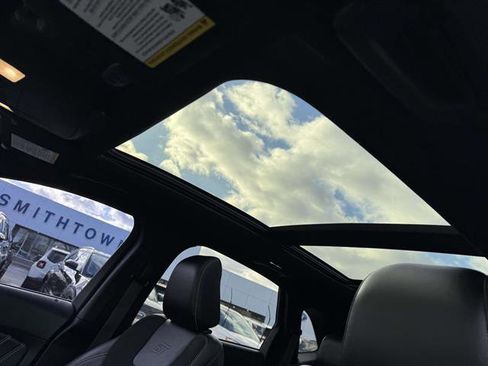 Used 2020 Ford Edge ST w/ Equipment Group 401A image 15