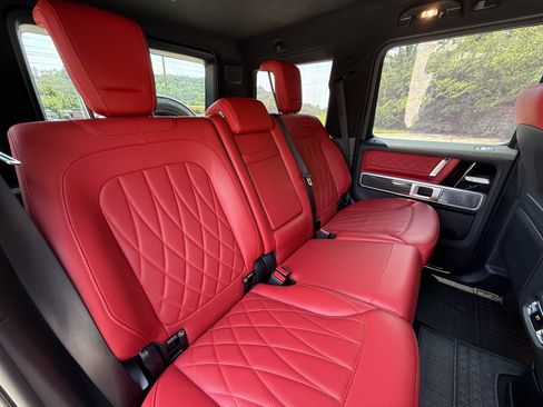 Used 2023 Mercedes-Benz G 63 AMG 4MATIC image 32