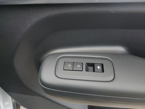 Used 2024 Hyundai Santa Fe SEL FWD image 25