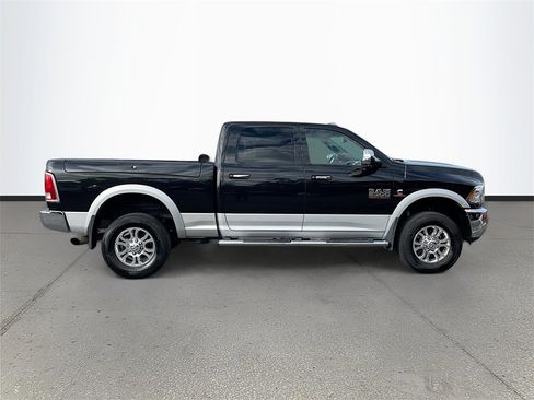 Used 2017 RAM 2500 Laramie w/ Snow Chief Group image 8