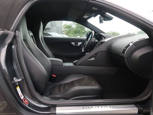 Used 2016 Jaguar F-TYPE Convertible RWD image 18