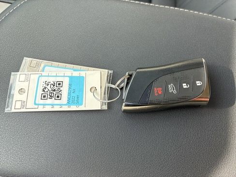 Used 2022 Lexus NX 350h AWD image 17