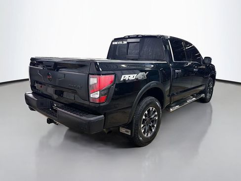 Used 2021 Nissan Titan PRO-4X w/ Pro-4x Convenience Package AWD/4WD image 9