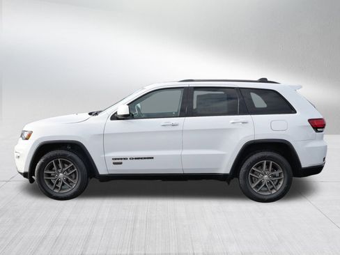 Used 2017 Jeep Grand Cherokee Limited 75th Anniversary image 4