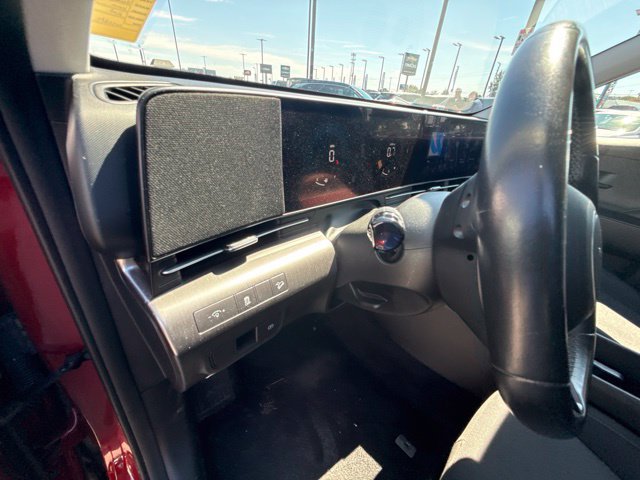 Used 2025 Hyundai Kona SEL AWD/4WD image 40