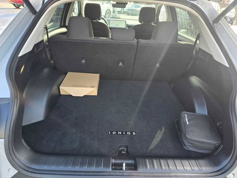 Used 2024 Hyundai Ioniq 5 SEL image 17