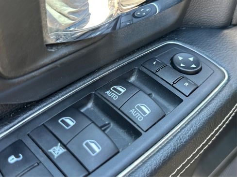 Used 2021 RAM 1500 Classic Warlock AWD/4WD image 14