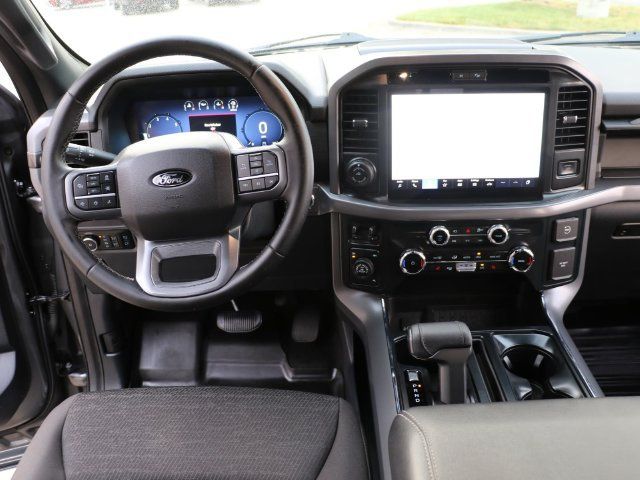 Used 2025 Ford F150 XLT w/ Equipment Group 302A MID AWD/4WD image 19