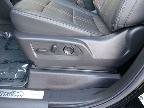 Used 2025 Chevrolet Silverado 1500 High Country w/ Midnight Edition image 12