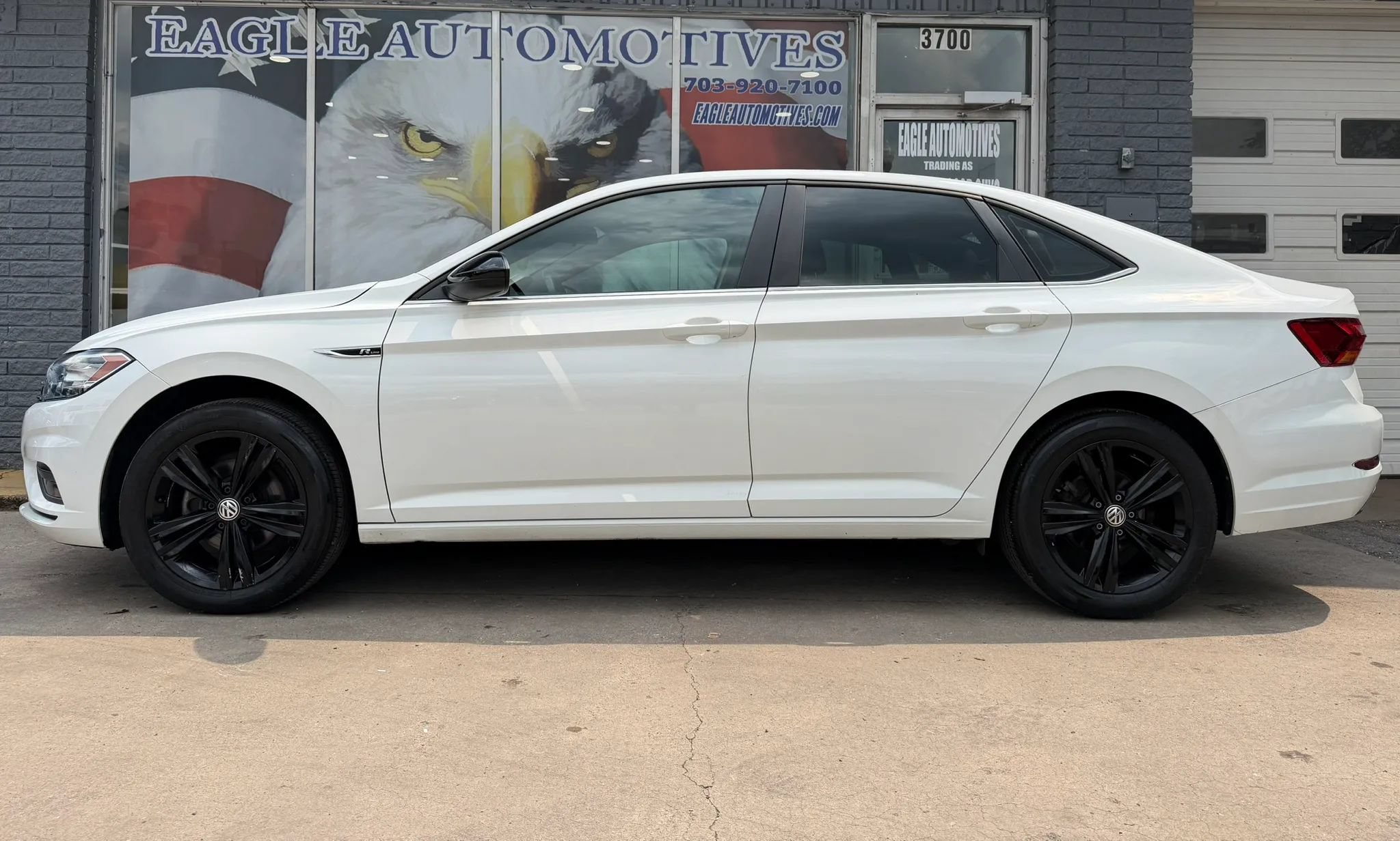 Used 2019 Volkswagen Jetta R-Line FWD image 6