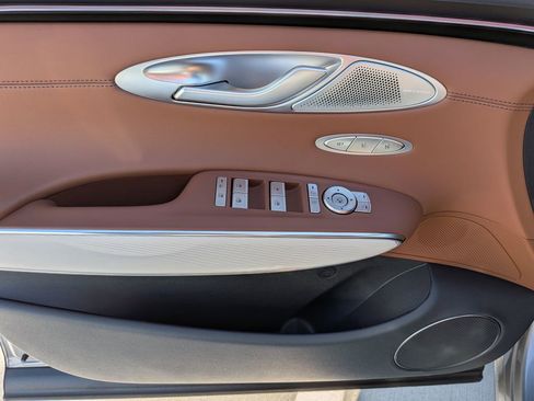 New 2026 Genesis GV70 2.5T Advanced image 11