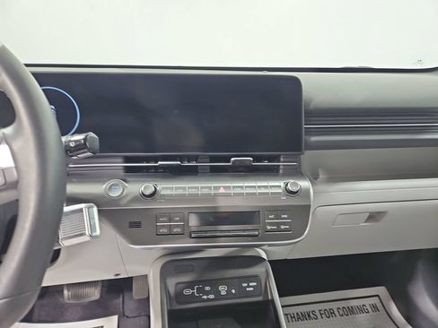 Certified 2025 Hyundai Kona SEL AWD/4WD image 20