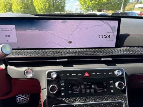 New 2025 Genesis GV80 3.5T e-SC AWD/4WD image 28