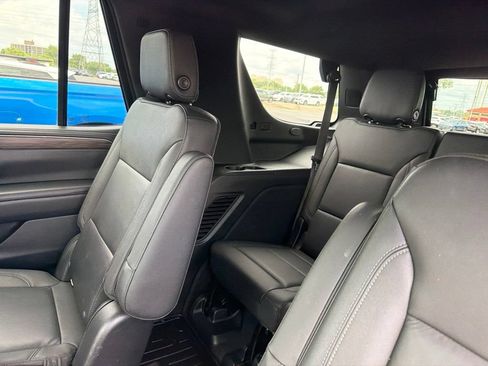Used 2021 Chevrolet Tahoe Z71 AWD/4WD image 10