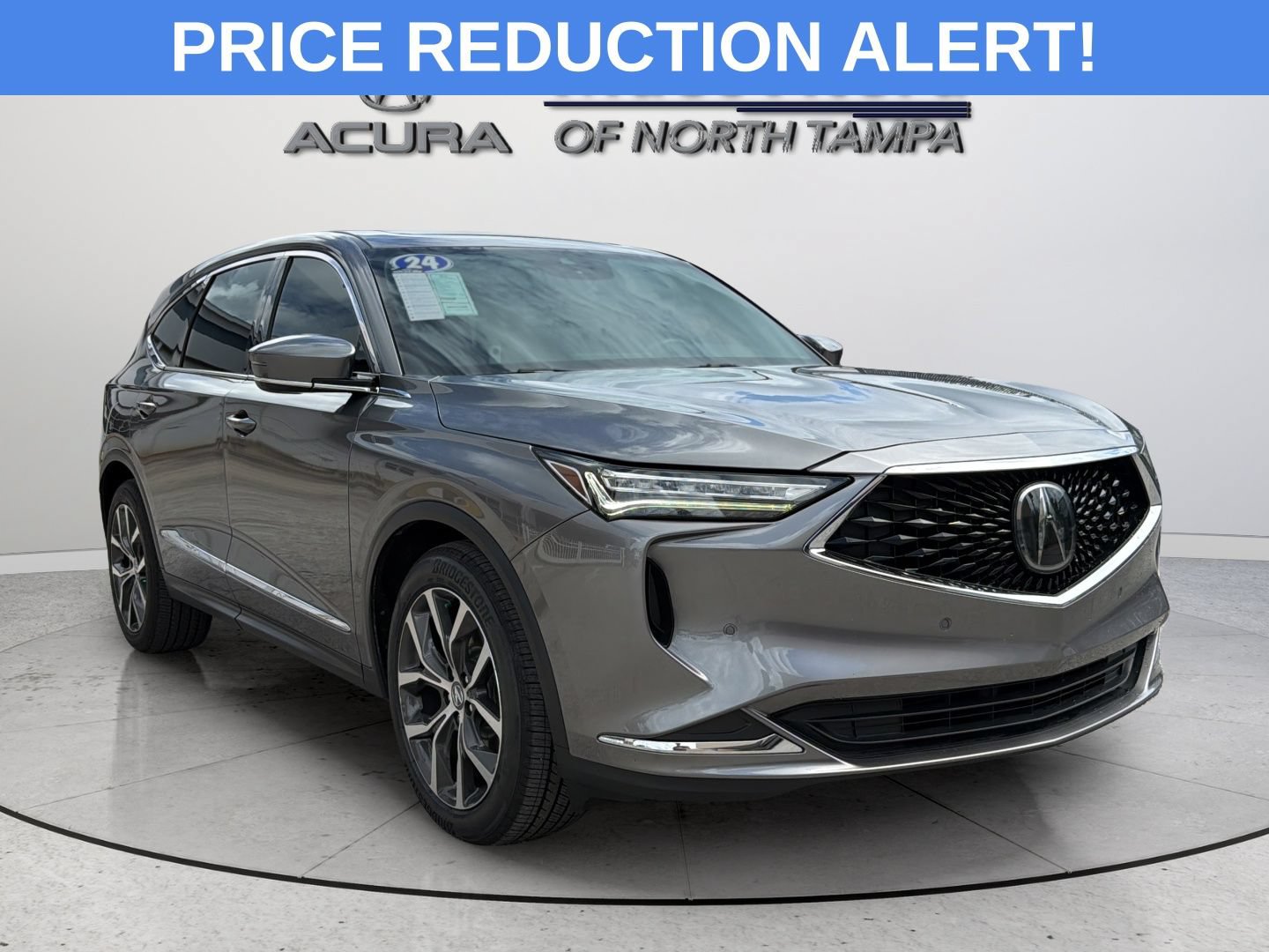 Used 2024 Acura MDX w/ Technology Package FWD image 1