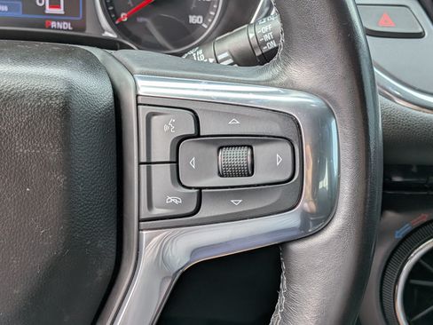 Used 2019 Chevrolet Blazer LT FWD image 25