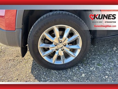 Used 2016 Jeep Cherokee Limited AWD/4WD image 12