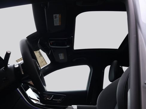 Certified 2025 Mercedes-Benz GLC 300 4MATIC image 40