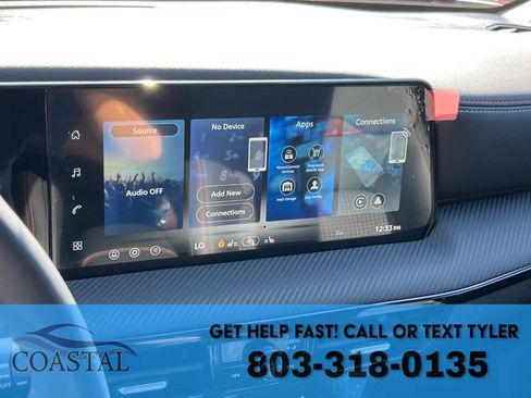 New 2026 Nissan Kicks SR w/ SR Premium Package FWD image 34