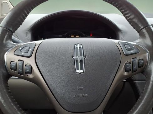 Used 2015 Lincoln MKX AWD w/ Equipment Group 101A image 31