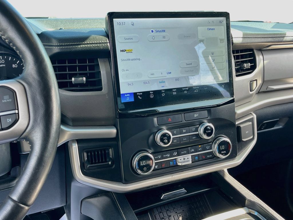 Used 2022 Ford Expedition XLT RWD image 15