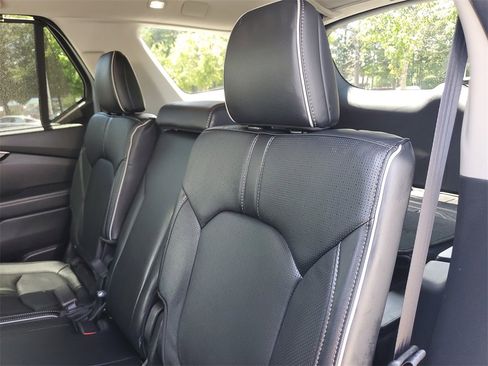 Used 2023 Honda Pilot Elite image 15