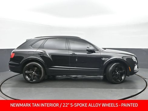 Used 2019 Bentley Bentayga AWD/4WD image 2
