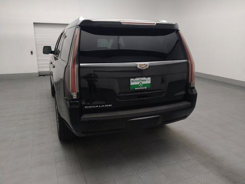 Used 2016 Cadillac Escalade Premium RWD image 6