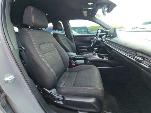 Used 2024 Honda HR-V Sport image 3