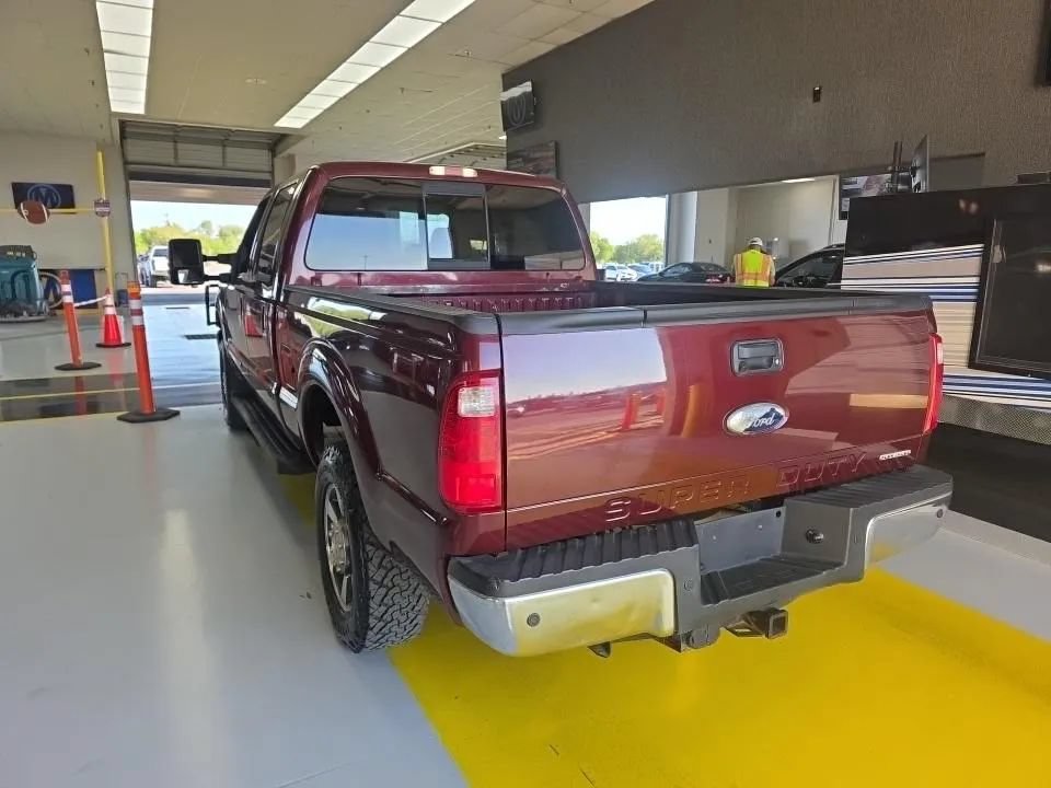 Used 2012 Ford F250 Lariat w/ Lariat Interior Pkg AWD/4WD image 17