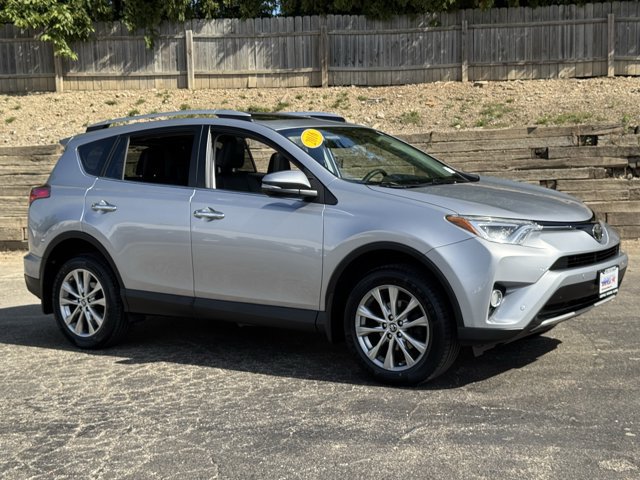 Used 2016 Toyota RAV4 Limited AWD/4WD image 4