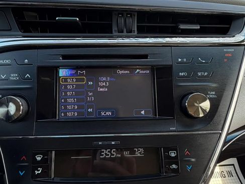 Used 2013 Toyota Avalon XLE FWD image 18