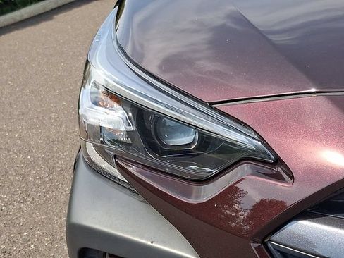 Certified 2025 Subaru Outback Limited AWD/4WD image 9