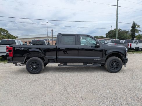 New 2026 Ford F250 Lariat w/ Black Appearance Package AWD/4WD image 3
