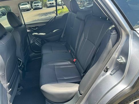 Used 2025 Subaru Outback Limited AWD/4WD image 8