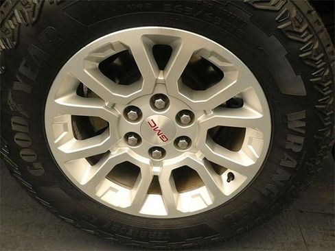 Used 2014 GMC Sierra 1500 SLE w/ SLE Value Package image 9