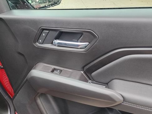 New 2026 GMC Canyon Elevation w/ Convenience Package image 39