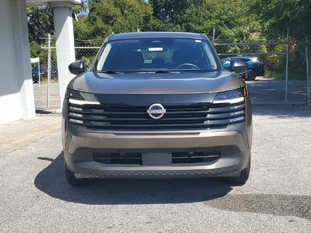 Certified 2025 Nissan Kicks S FWD image 11