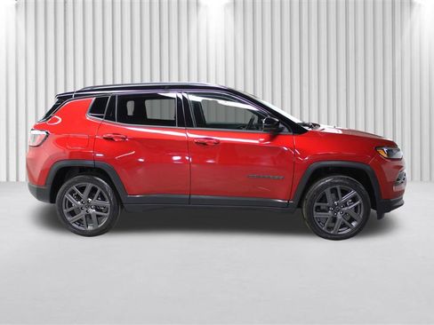 New 2026 Jeep Compass Limited image 2