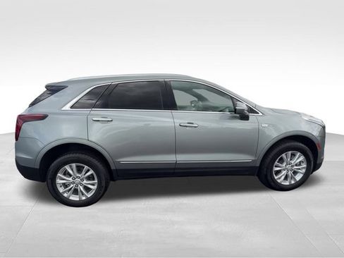 Certified 2025 Cadillac XT5 Luxury AWD/4WD image 7